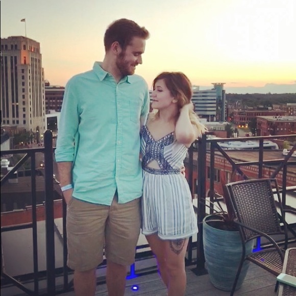 Striped Romper with open middle - Picture 6 of 6